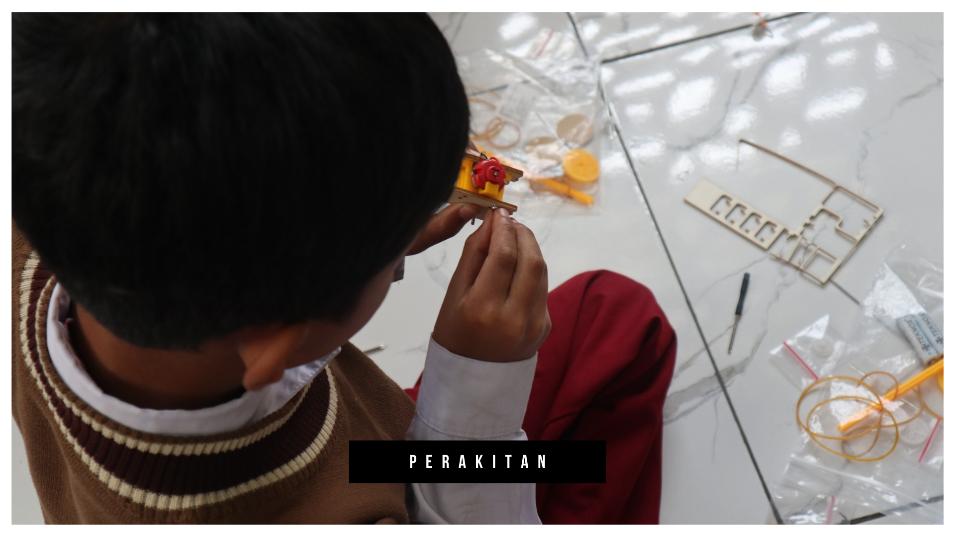 Aktivitas workshop robotik